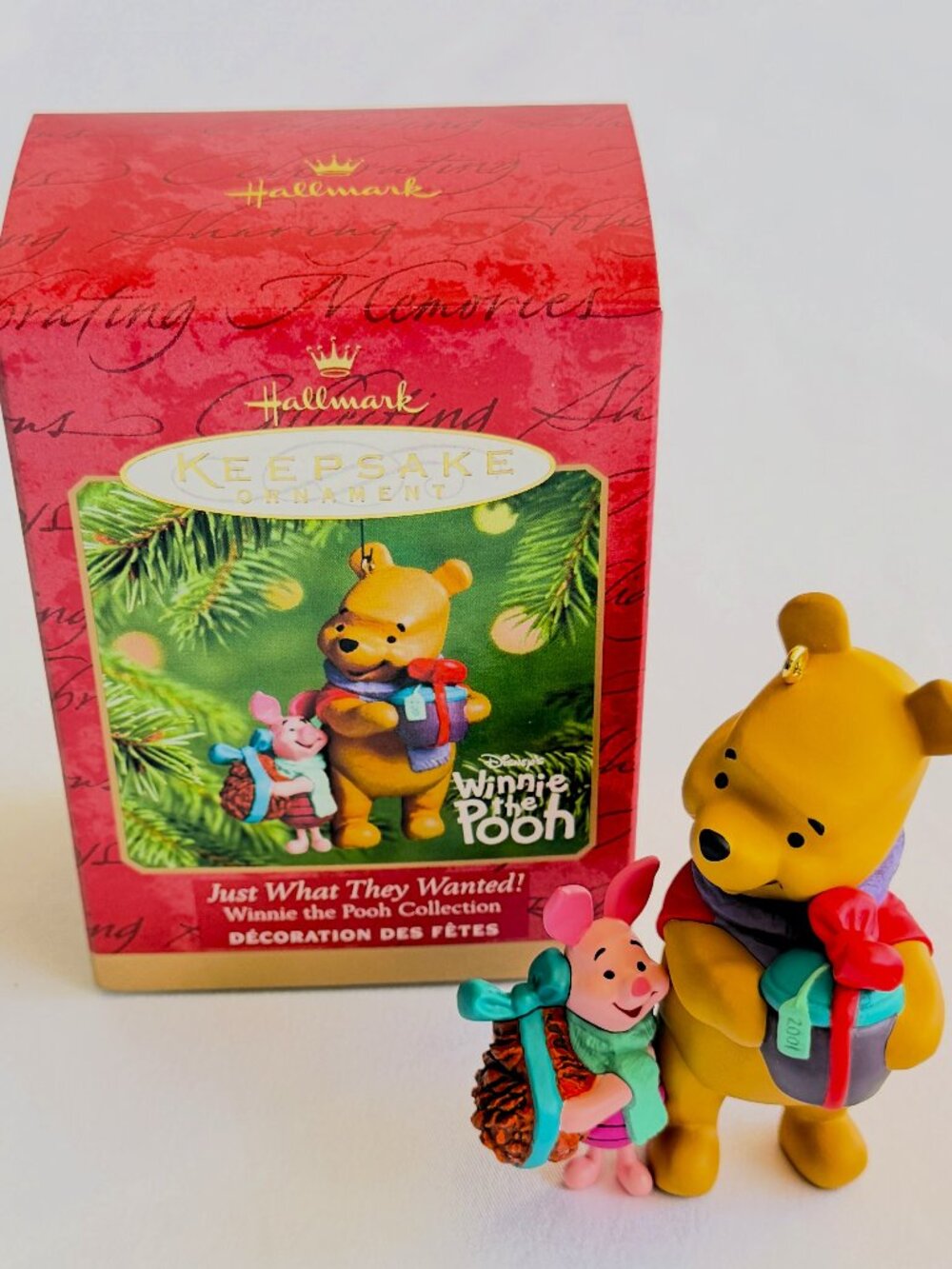 Hallmark Keepsake 2001 Just What They Wanted Winnie the Pooh Piglet Ornament